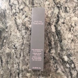 NIB Mary Kay Age minimizing night cream